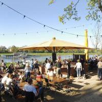 Fährgarten Johannstadt in Dresden auf bar01.de